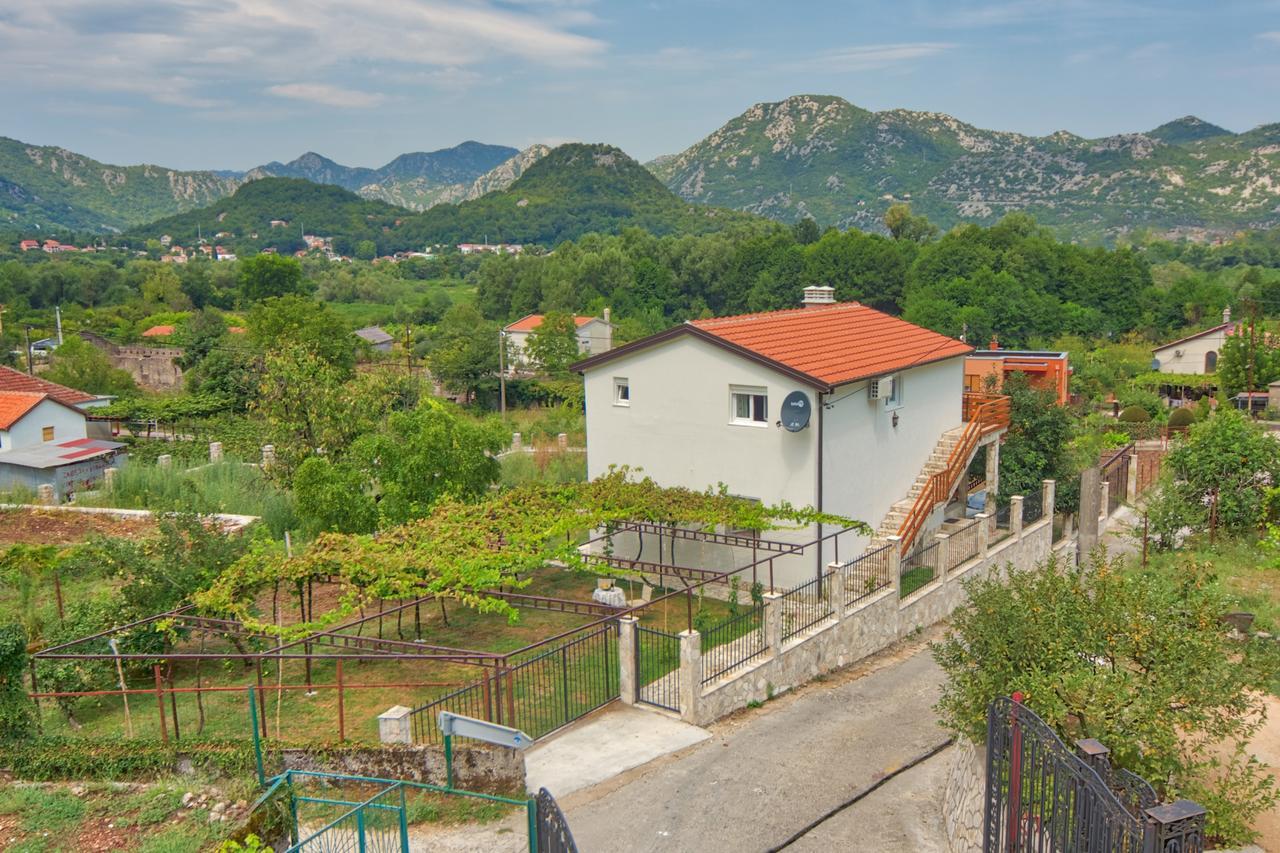 Villa Semeder Вирпазар Екстериор снимка